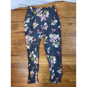 Leith Size S 100% Rayon Floral Gray Pants